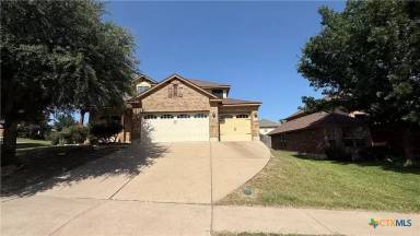 Main picture of 6904 Osbaldo Dr
