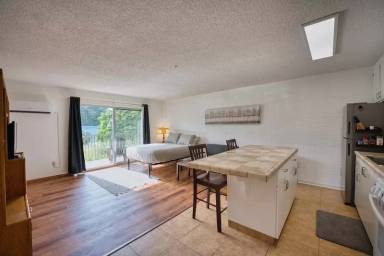 Main picture of Orchid Manor Condo
