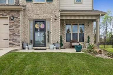 Main picture of 369 Frontier Dr