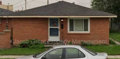 Main picture of 135 W Fremont Ave