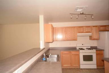 Main picture of 715 W Desert Blossom Dr