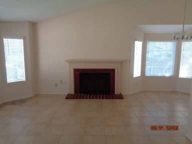 Main picture of 39709 Larkspur Dr