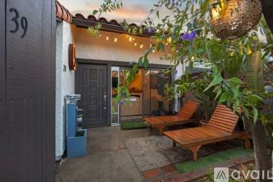 Main picture of 39 Mission Plaza Dr