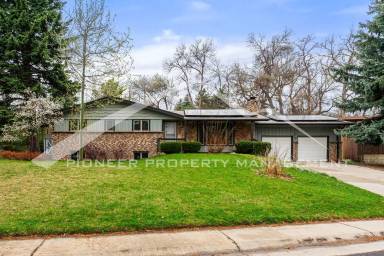Main picture of 1055 Zinnia St