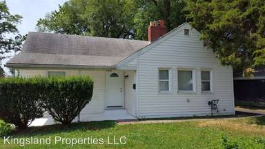 Main picture of 9438 Romaine Ave