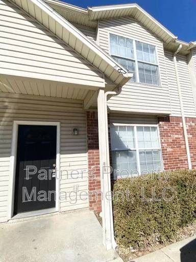 Main picture of 862 S Curtis Ave