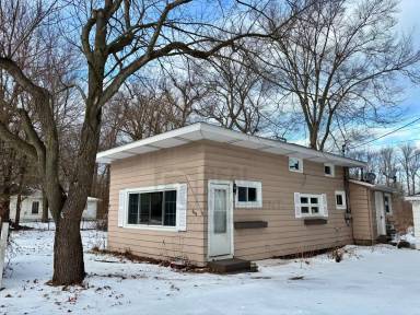Main picture of 4409 W Dunes Hwy