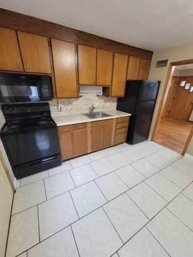 Main picture of 3420 N 51st St