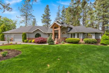 Main picture of 602 W Bradford Ct