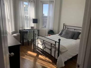 Main picture of 1189 Commonwealth Ave