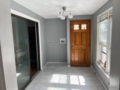 Main picture of 84 Byron St