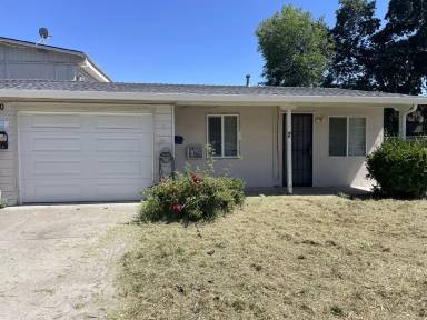 Main picture of 2040 Riley Ct