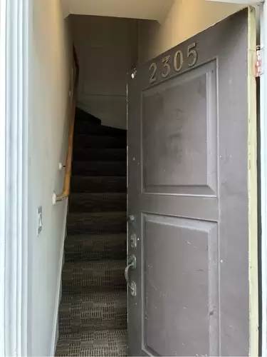 Main picture of 2303 Webster St