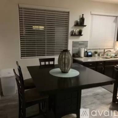 Main picture of 242 W Mahogany Pl