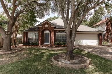 Main picture of 17002 Hillside Dr
