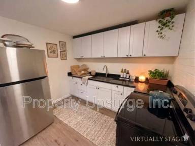 Main picture of 2405 Old Eureka Way