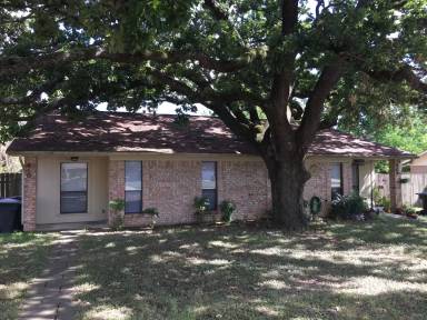 Main picture of 414 Brentwood Dr E