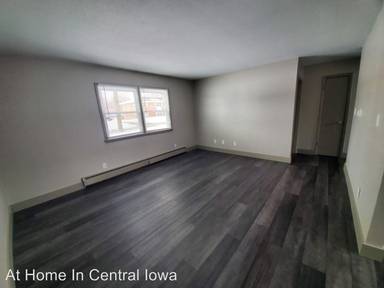 Main picture of 610 E 2nd St S