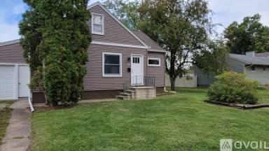 Main picture of 1512 Summer St