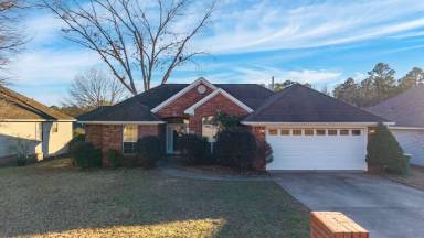 Main picture of 12711 Misty Creek Dr