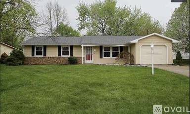 Main picture of 4724 Maple Terrace Pkwy