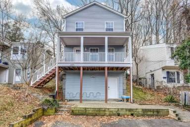 Main picture of 413 Valley Road Ext