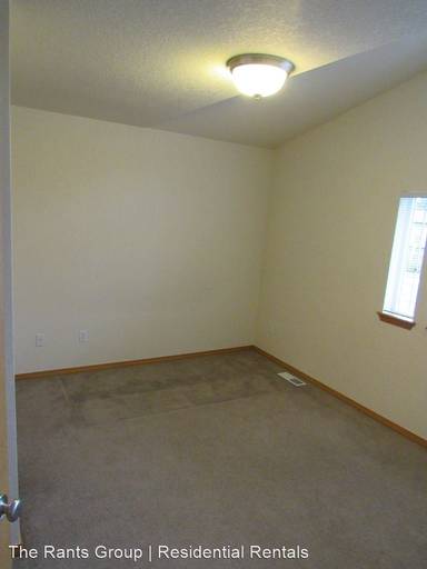 Main picture of 4205 Alabaster Ln SE