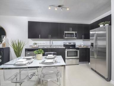 Main picture of Twenty2 West