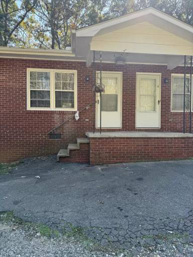 Main picture of 144 Nottingham Dr