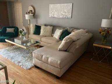 Main picture of 8834 W 140th St