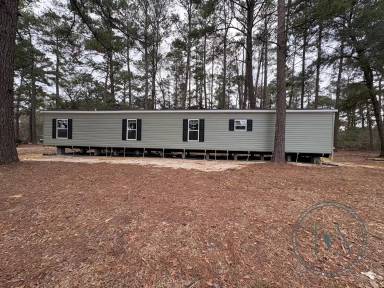 Main picture of 3204 Luke Rd