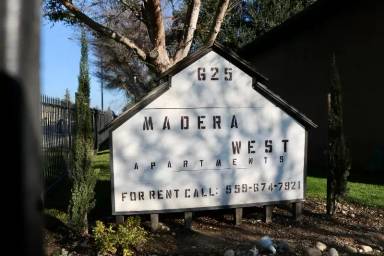 Main picture of 625 S Madera Ave