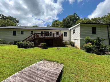 Main picture of 6812 Jean Dr
