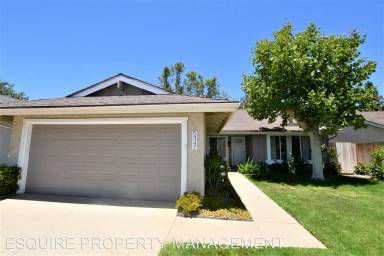 Main picture of 5347 Holly Ridge Dr