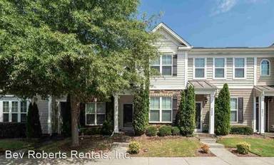 Main picture of 6607 Clarksburg Pl