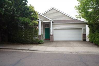 Main picture of 13670 SW Mapleview Ln
