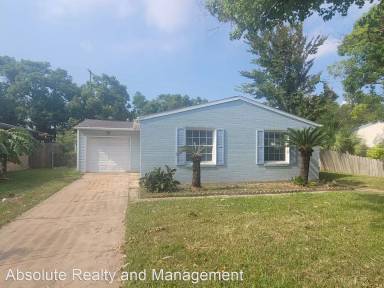 Main picture of 114 Dolphin Ave