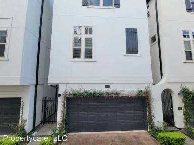 Main picture of 411 W 17th St