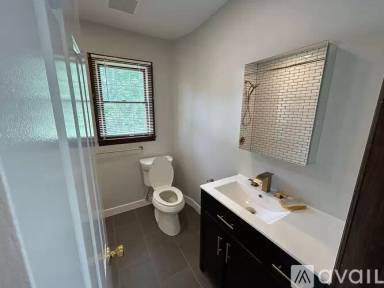 Main picture of 71 Aqueduct Ave