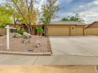 Main picture of 553 N Garrison