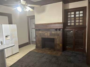 Main picture of 2912 10th Ave
