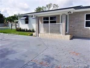 Main picture of 400 Flagami Blvd