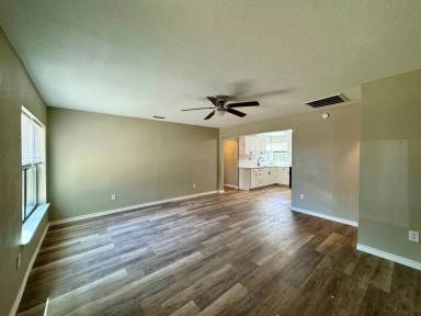 Main picture of 2134 N 18th St