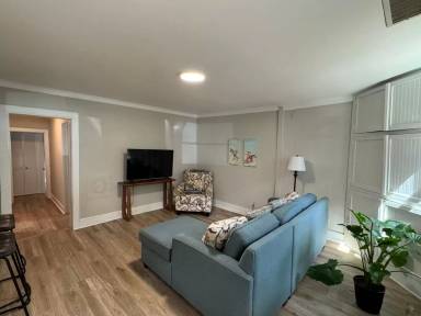 Main picture of 247 Boulevard Hts