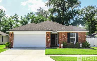 Main picture of 9888 Olivia St