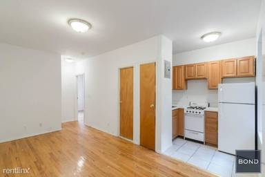 Main picture of 425 E 65th St