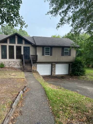 Main picture of 2349 9th Pl NW
