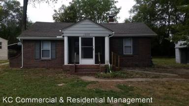 Main picture of 3928 N Lister Ave