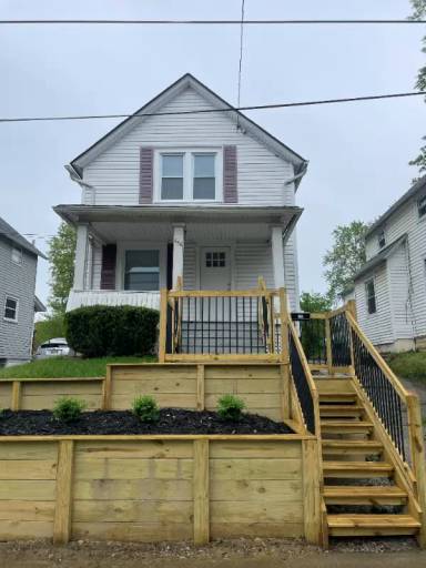 Main picture of 556 Koerber Ave
