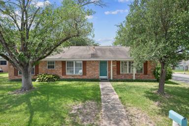 Main picture of 3500 Midwest Dr